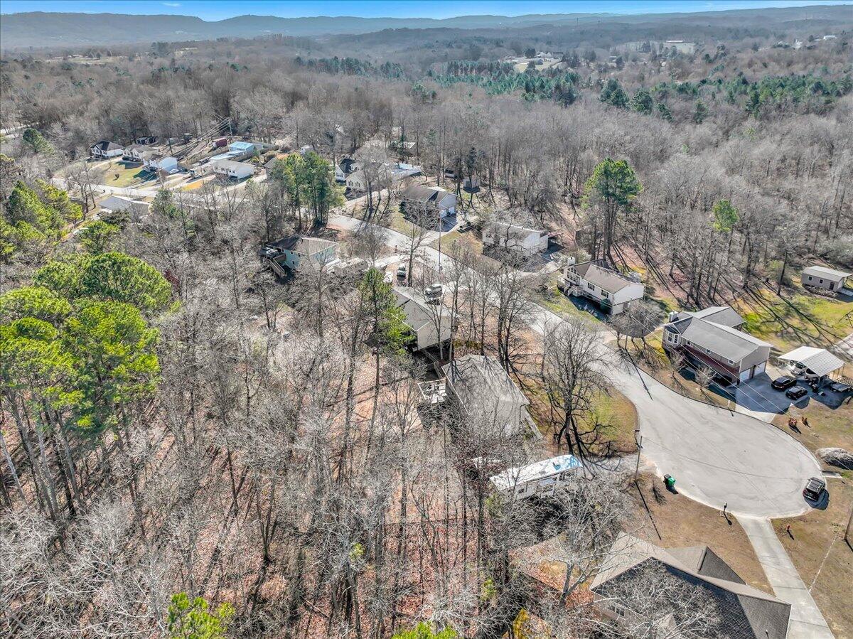 7105 Fine Lane