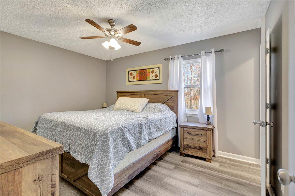 7105 Fine Lane