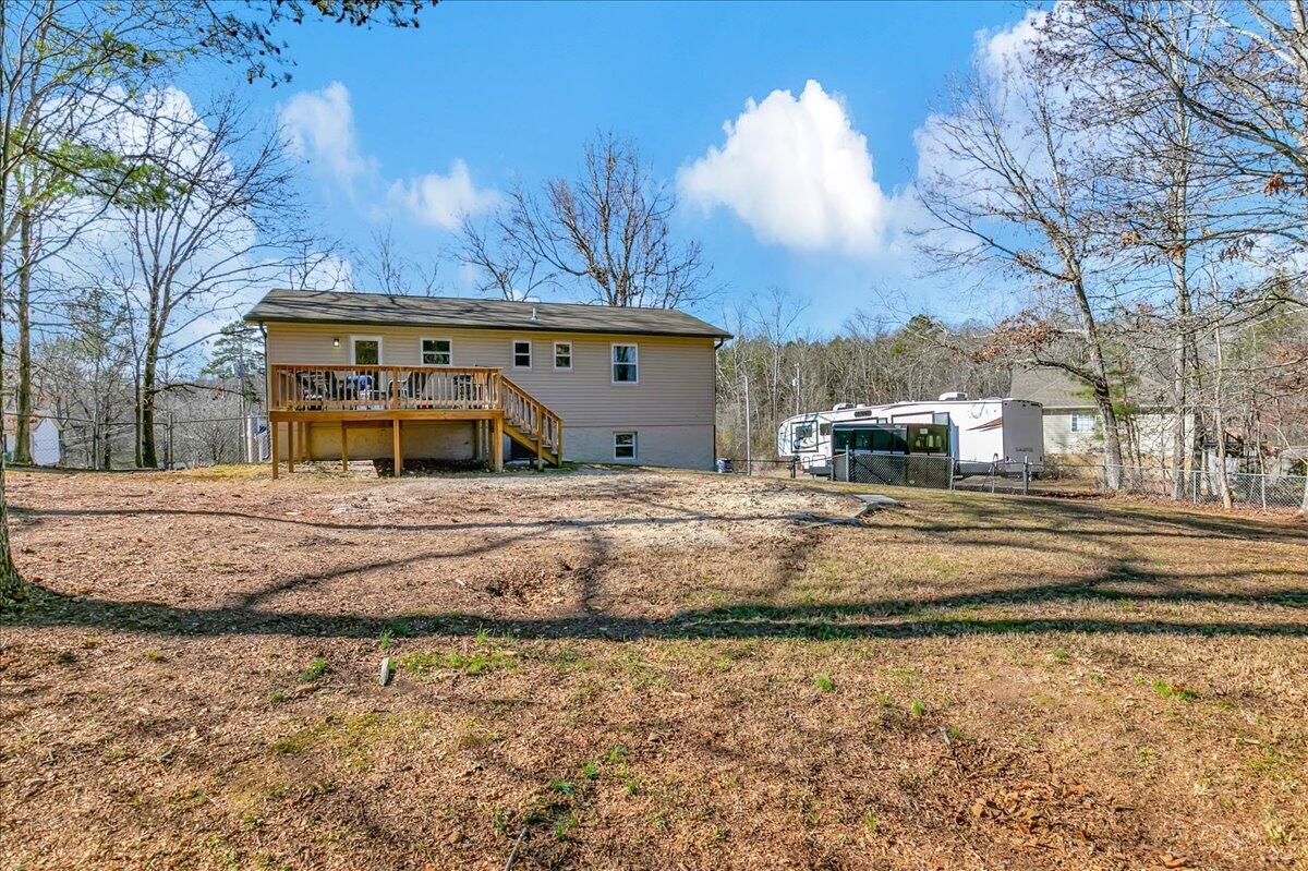 7105 Fine Lane