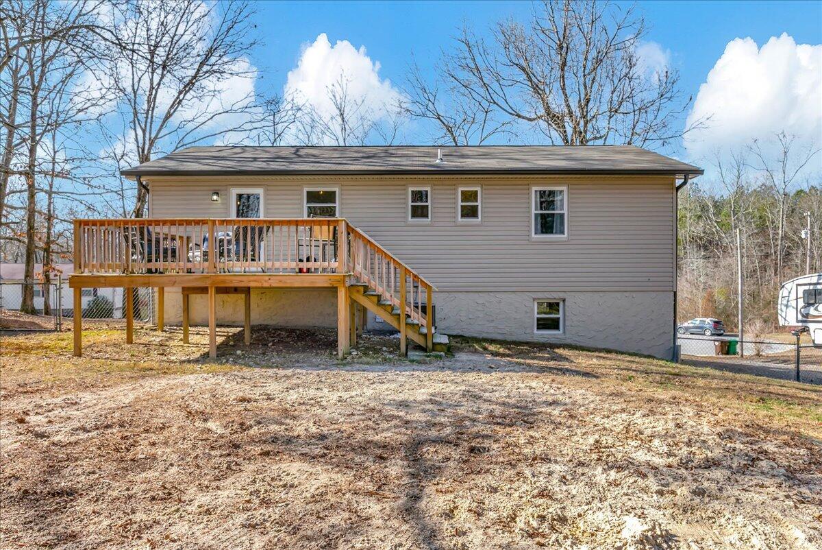 7105 Fine Lane