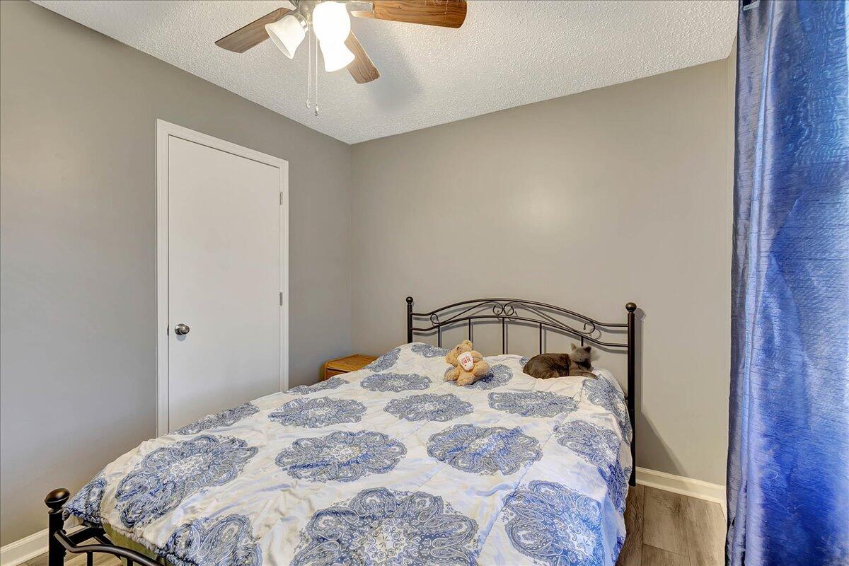 7105 Fine Lane