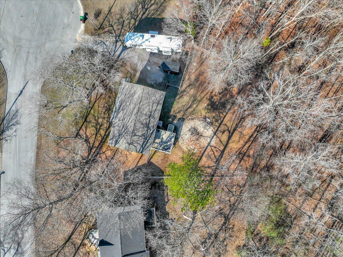 7105 Fine Lane
