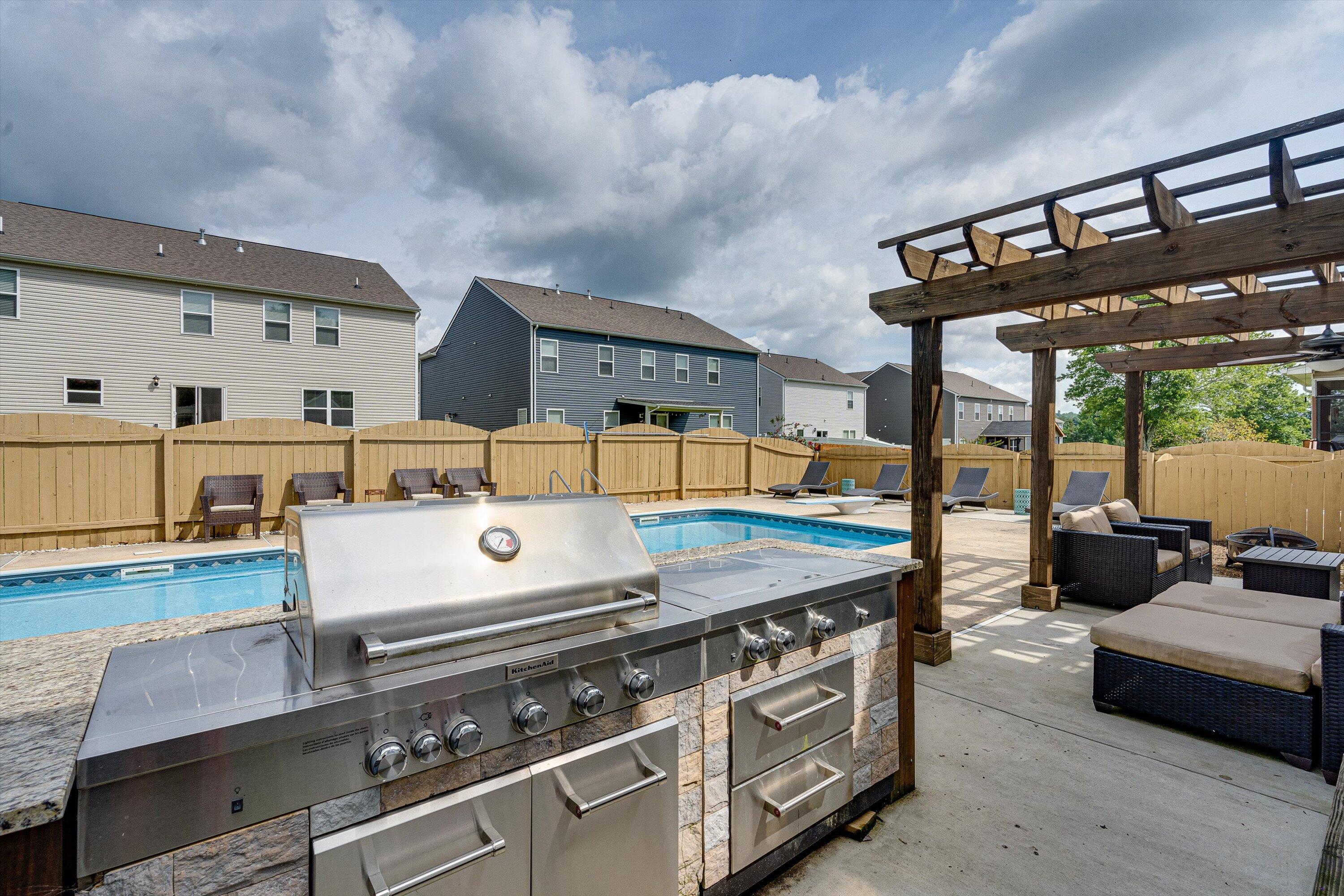 4012 Bentwood Cove Drive