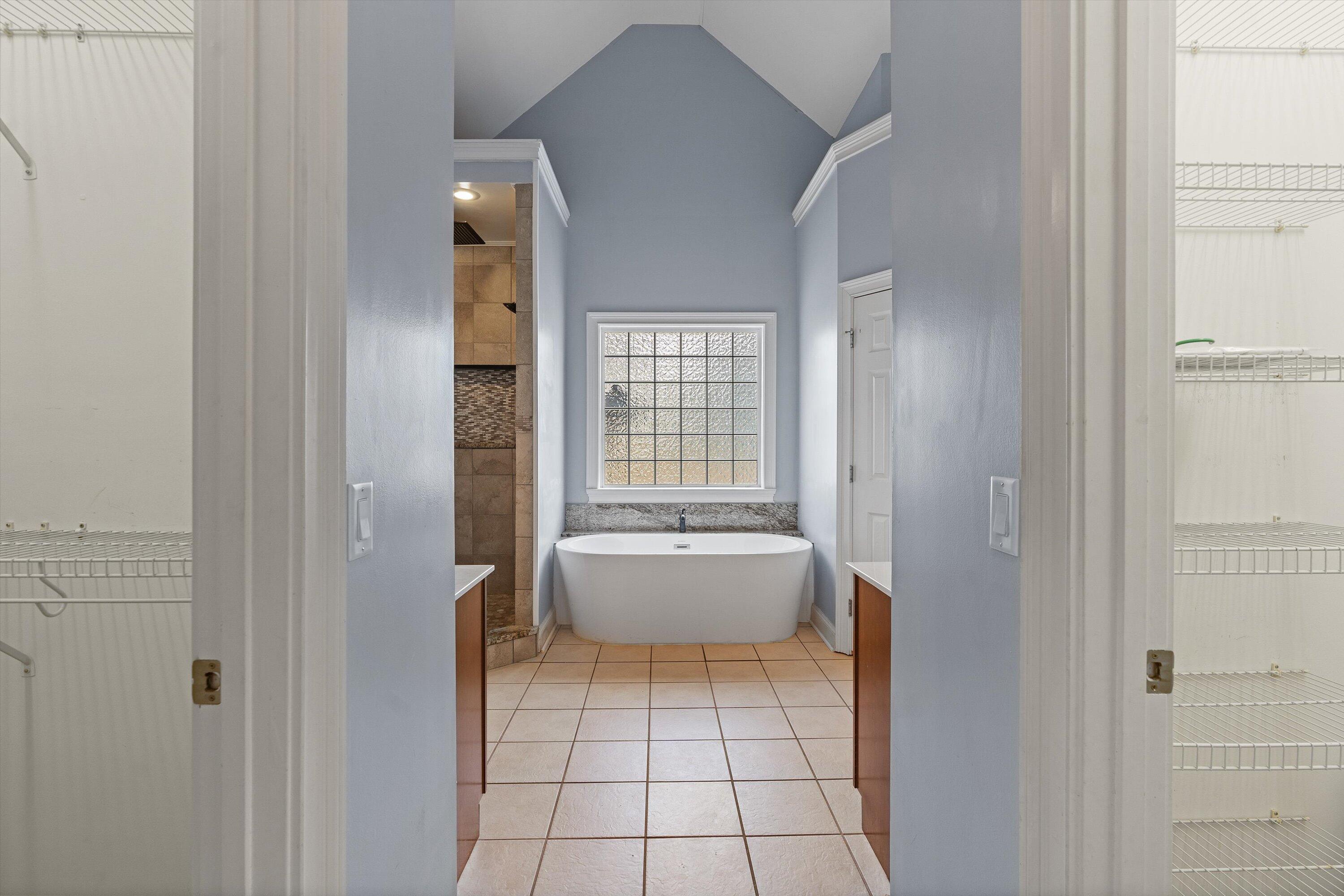 4012 Bentwood Cove Drive