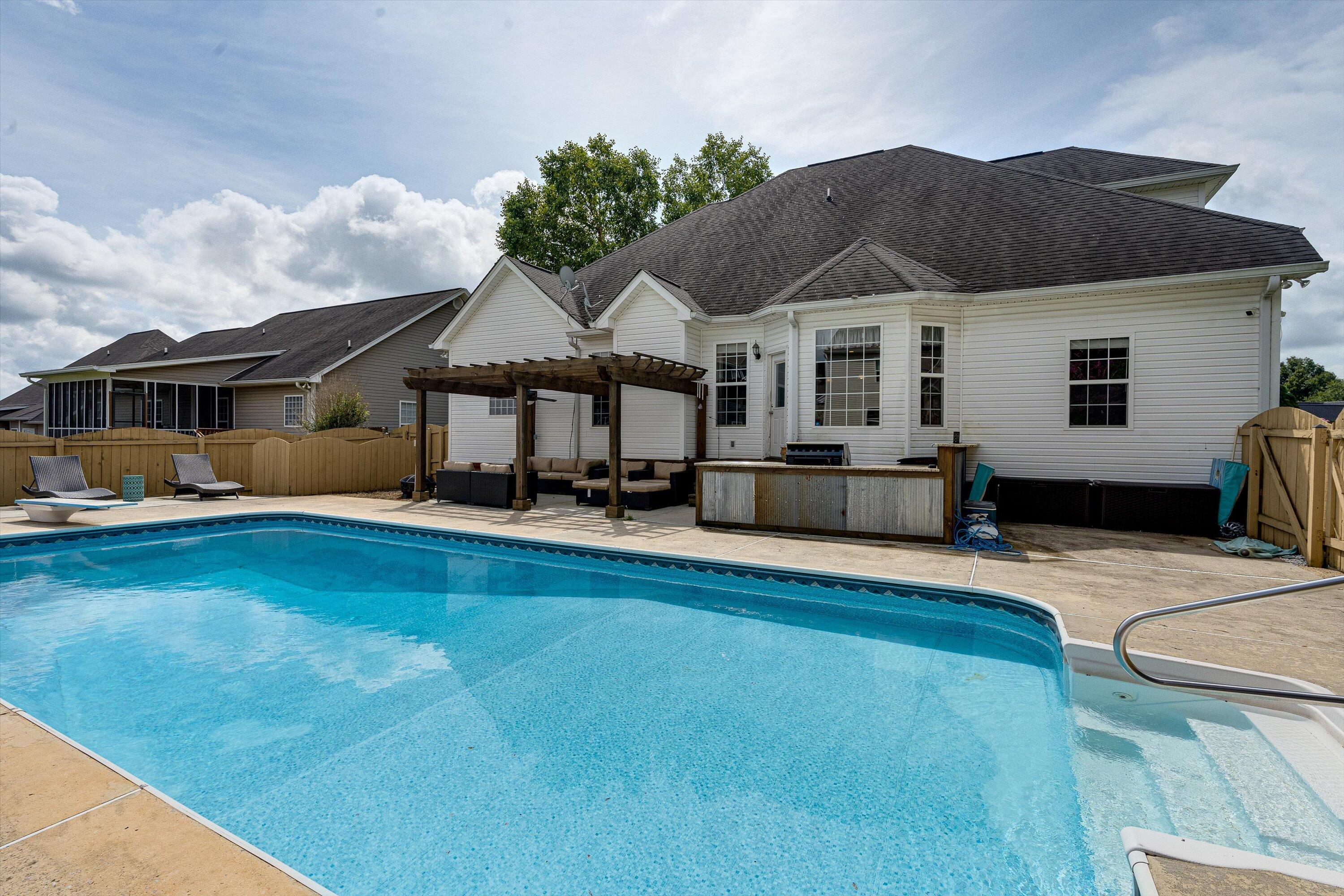 4012 Bentwood Cove Drive