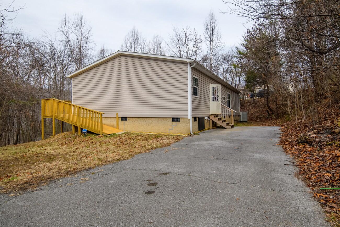 1246 Sussex Road