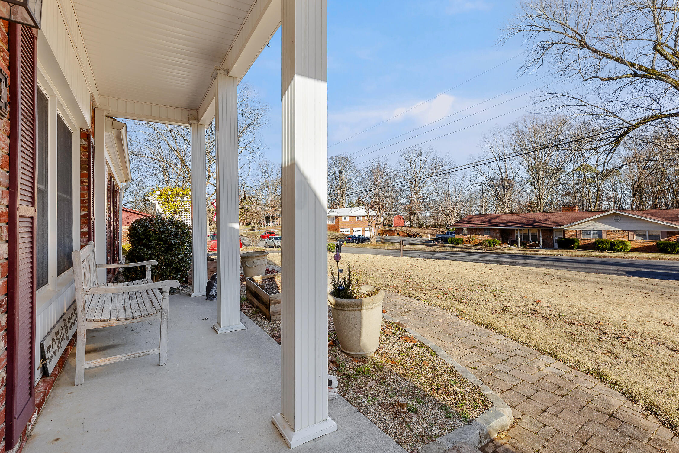 3515 NW Crestwood Drive