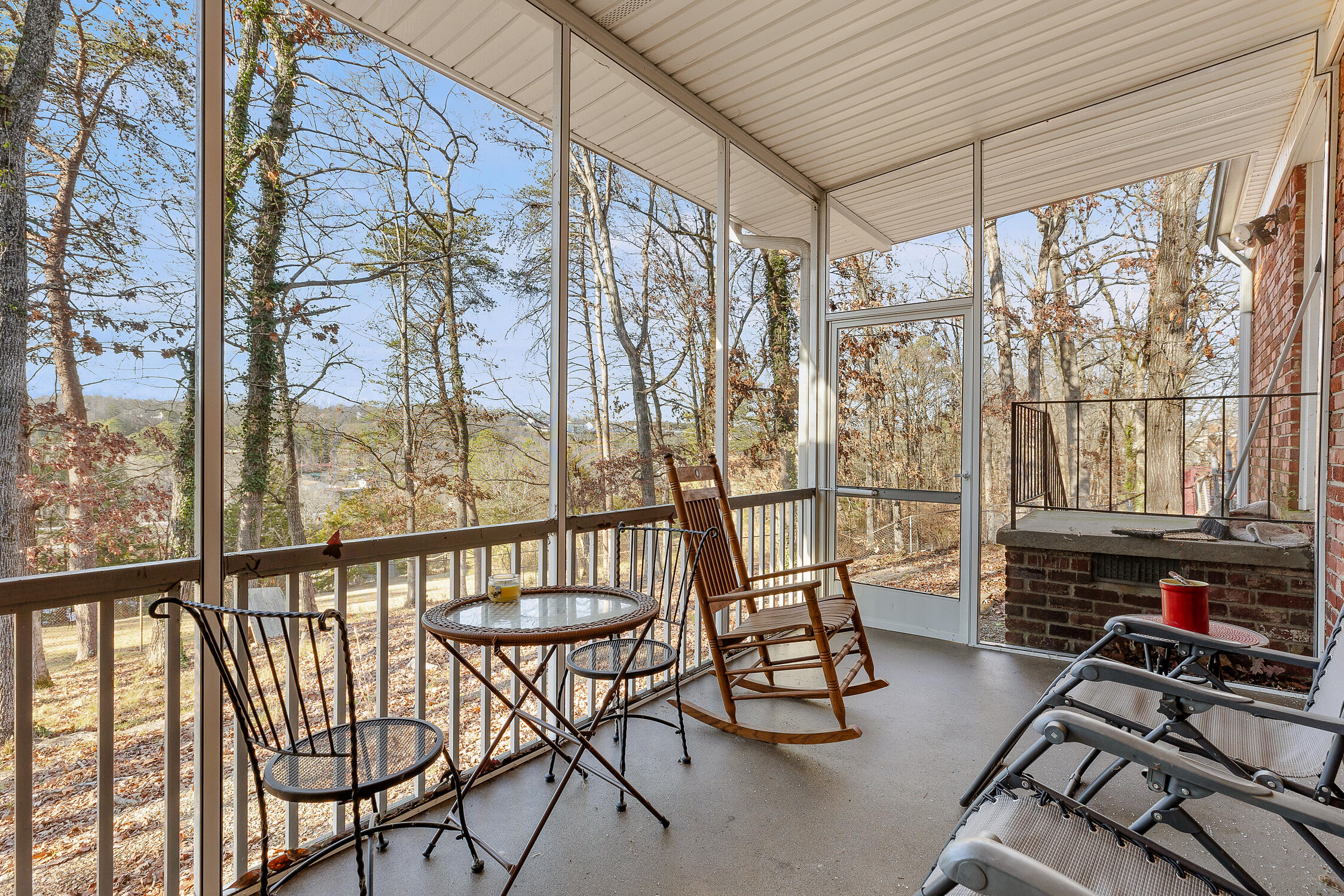 3515 NW Crestwood Drive