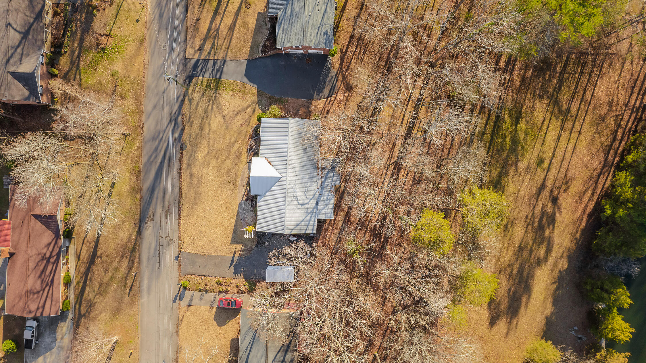 3515 NW Crestwood Drive
