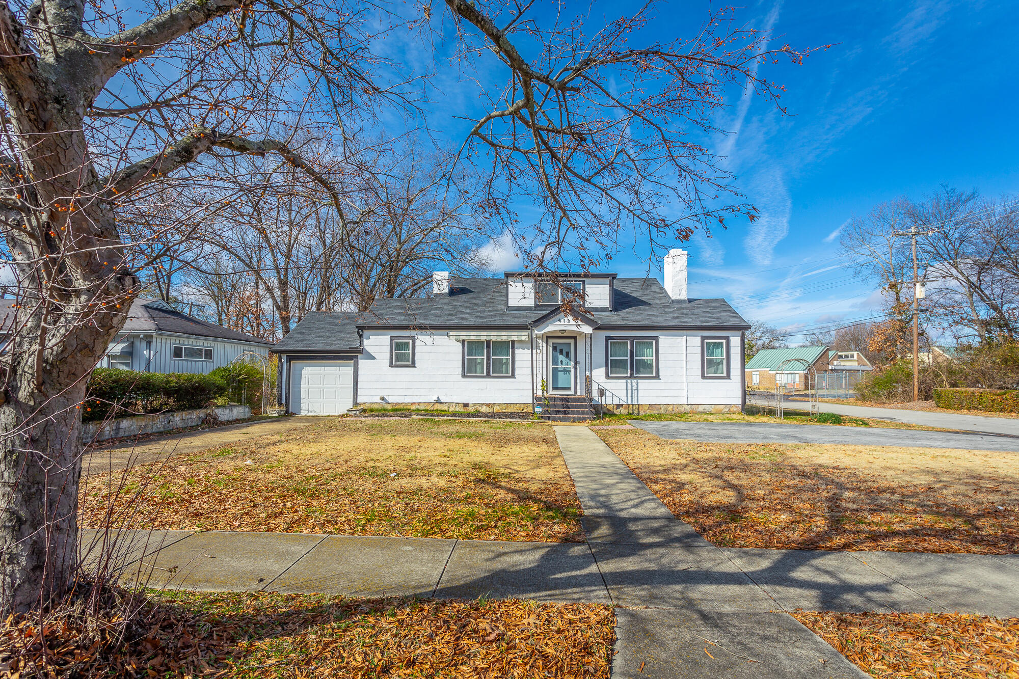 413 Derby Street
