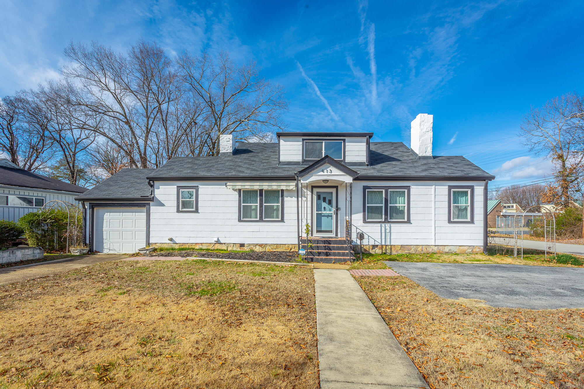 413 Derby Street