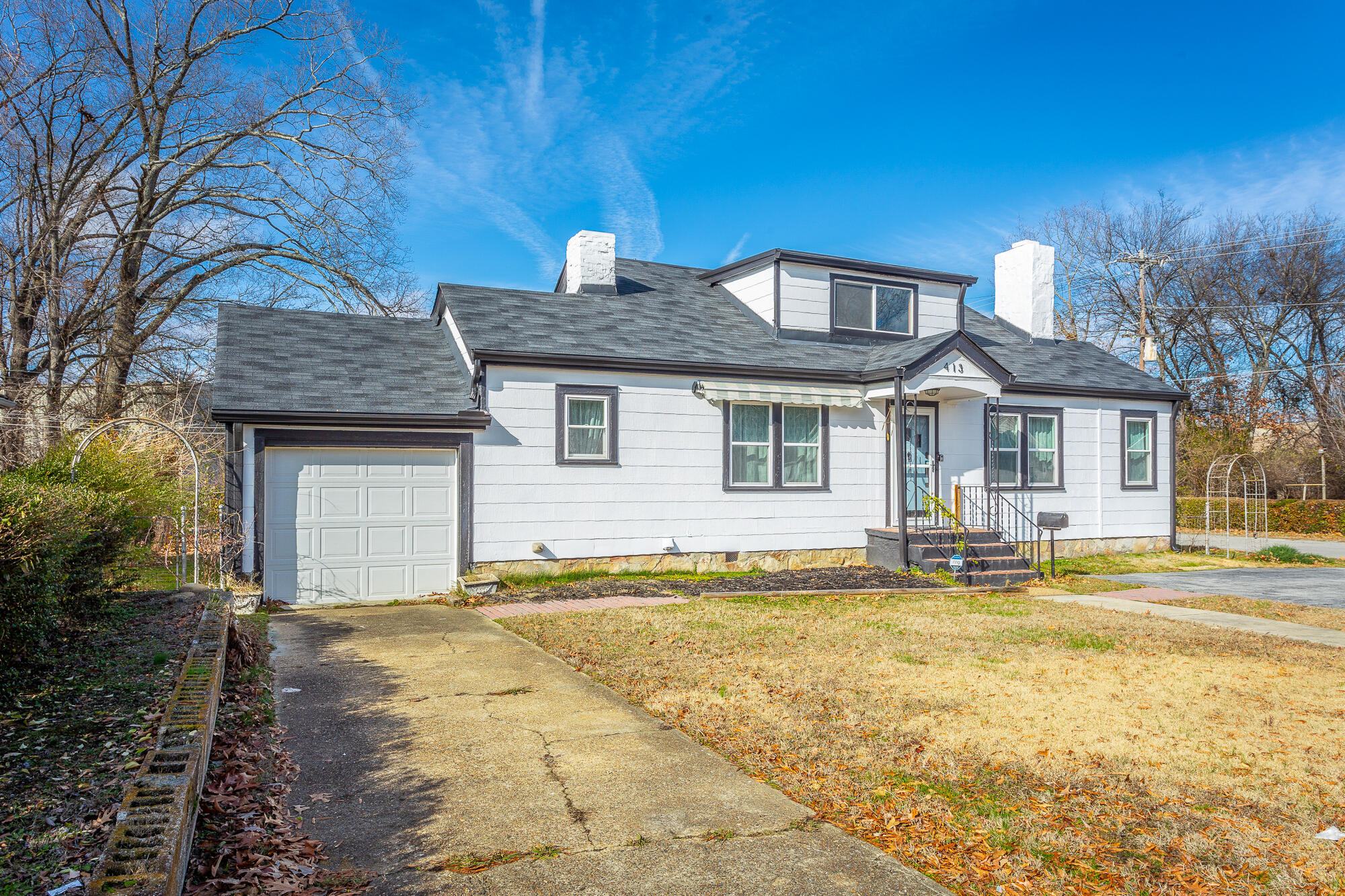 413 Derby Street