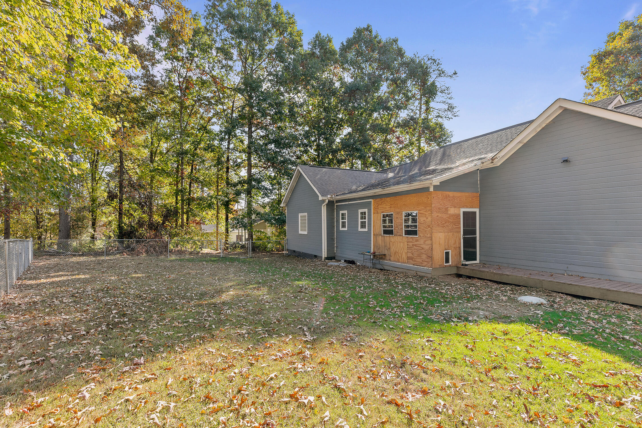 125 Shady Court, LaFayette