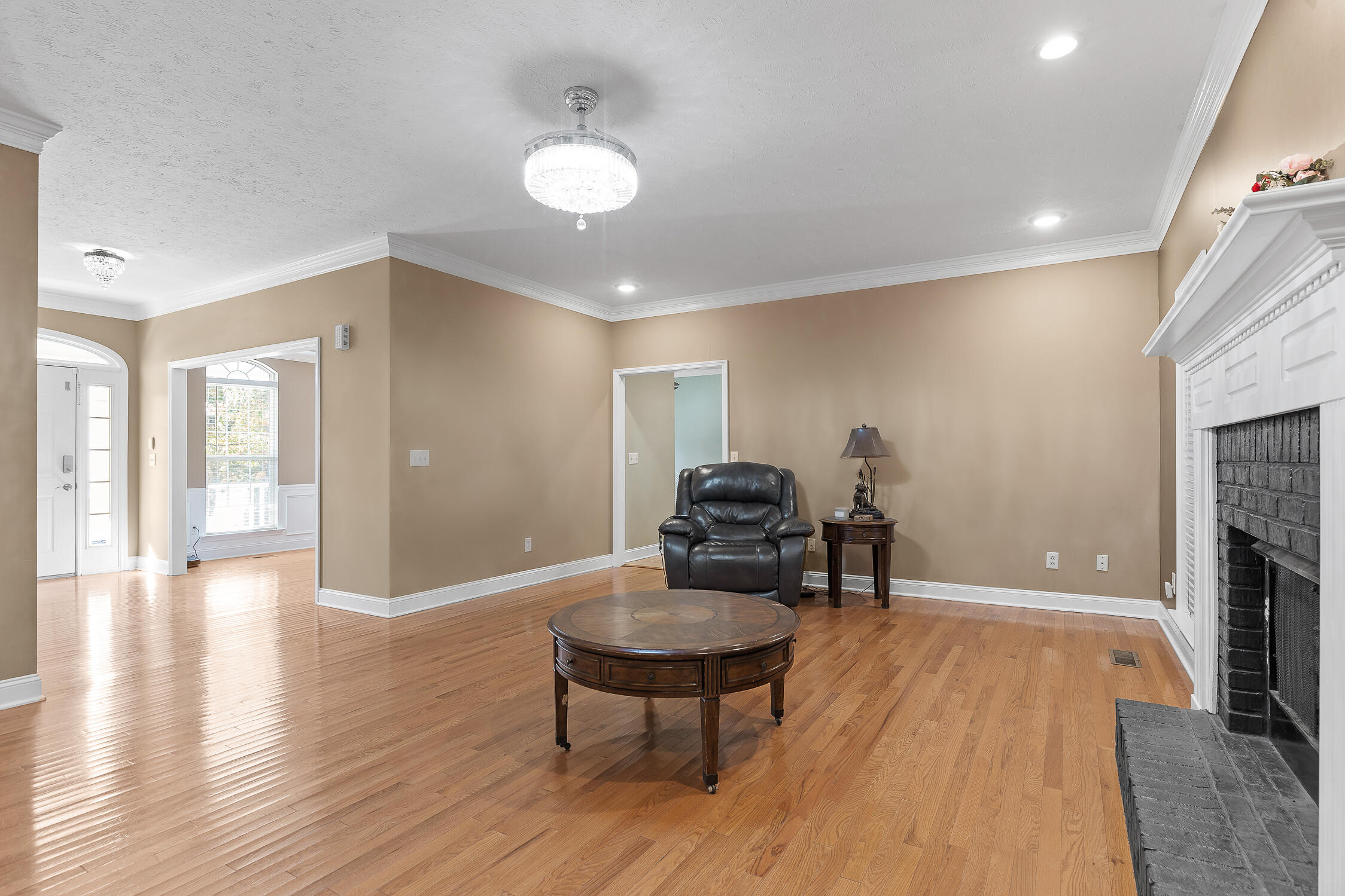 125 Shady Court, LaFayette