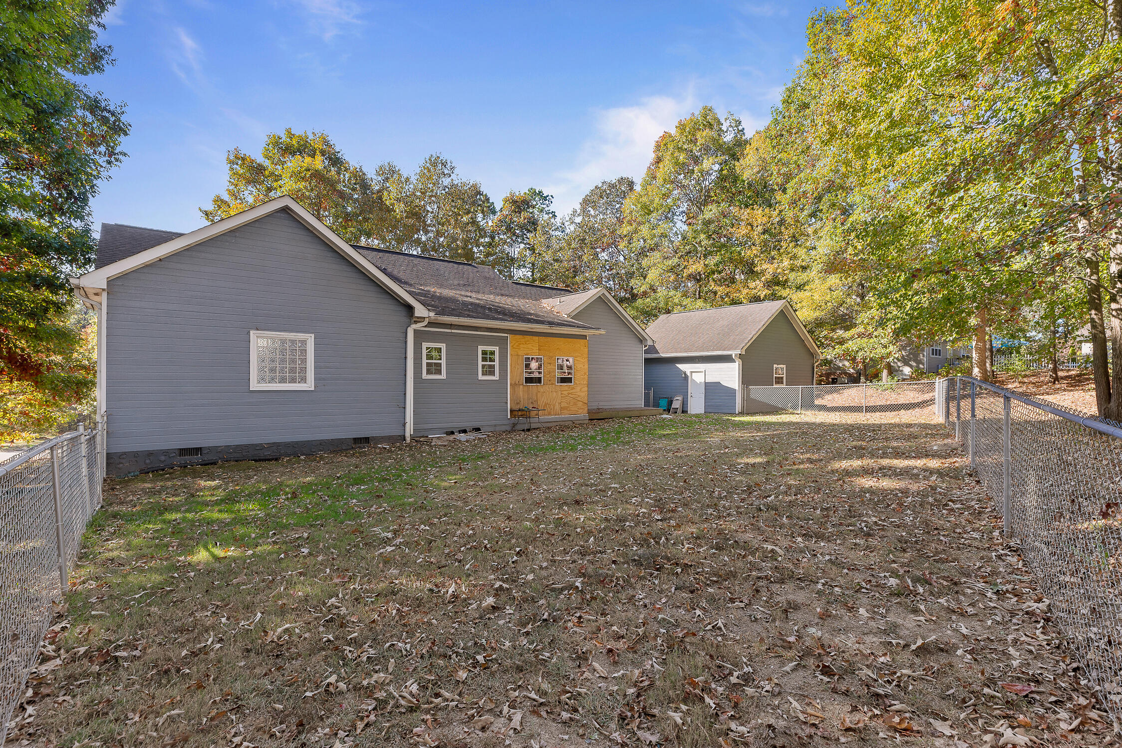 125 Shady Court, LaFayette