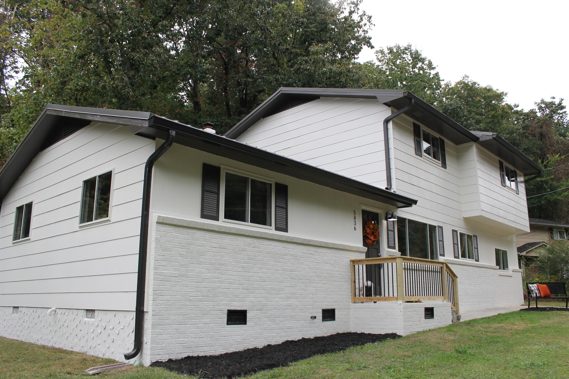 5836 Moody Sawyer Road