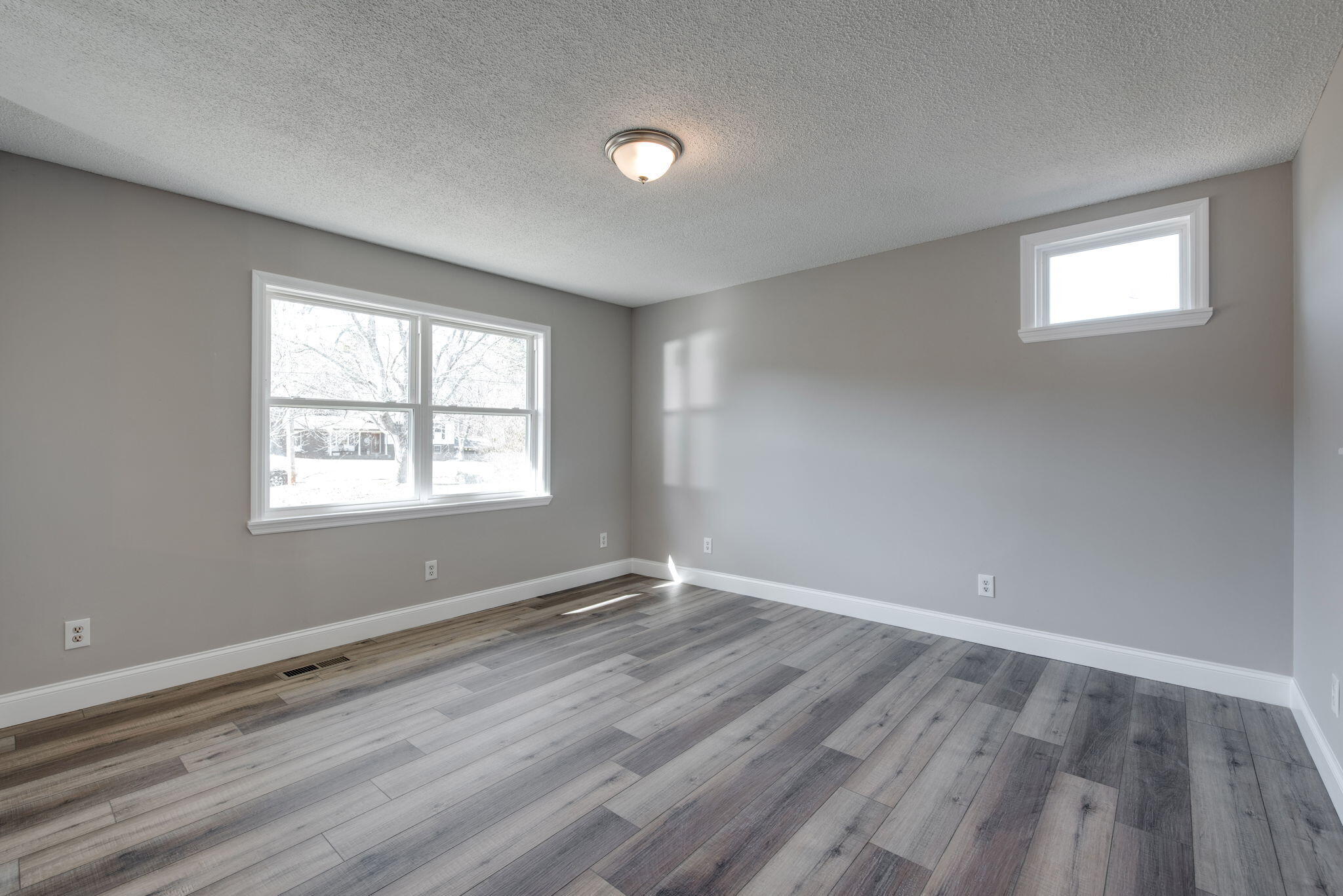 737 Diamond Circle, LaFayette