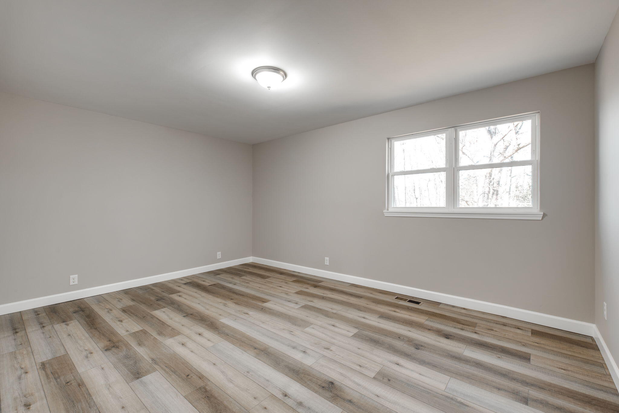 555 Brownwood Circle