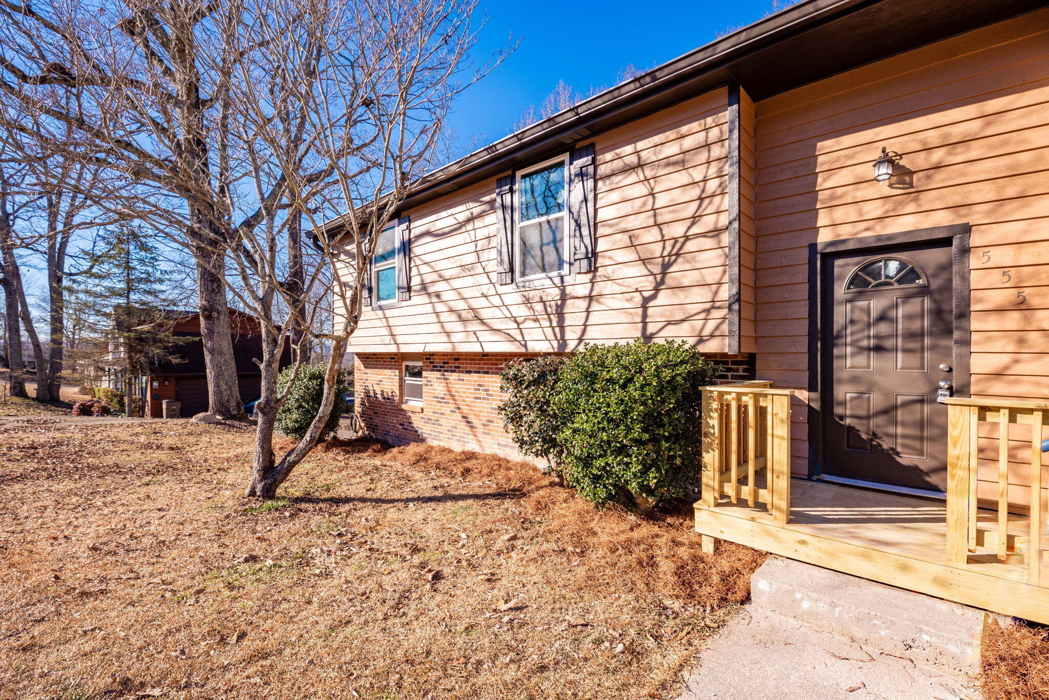 555 Brownwood Circle