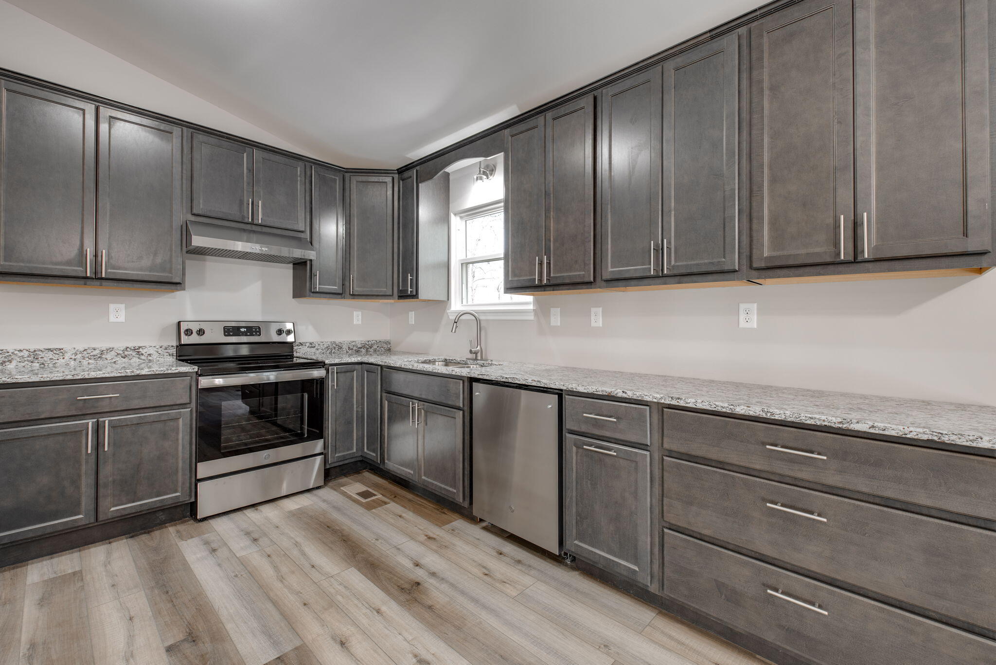 555 Brownwood Circle