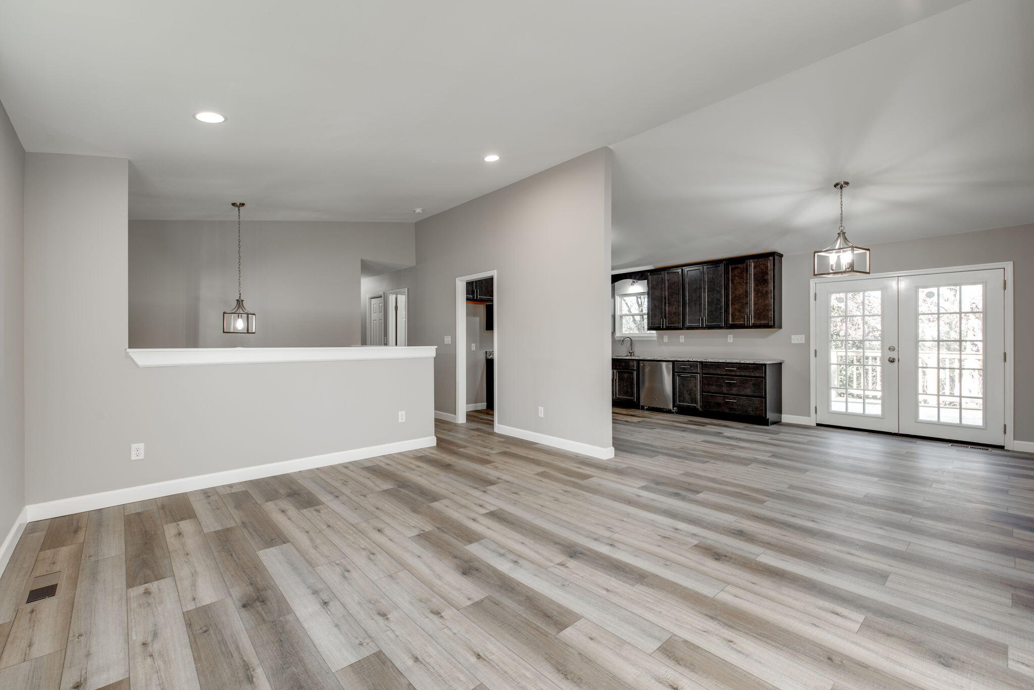555 Brownwood Circle