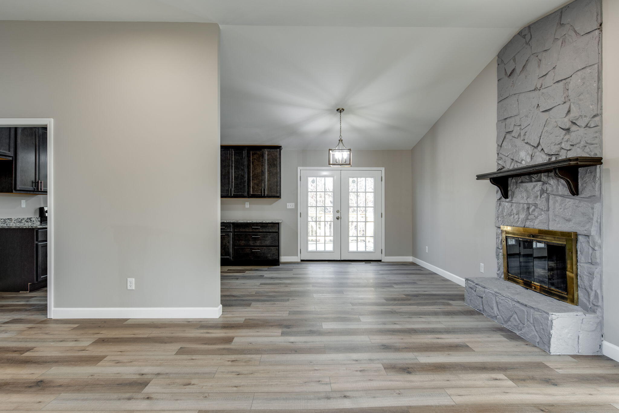 555 Brownwood Circle