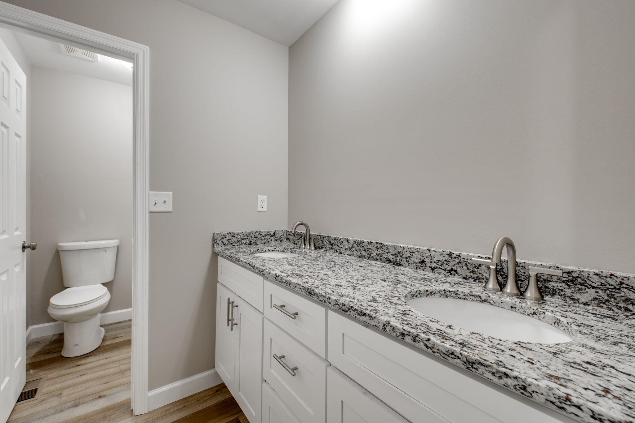 555 Brownwood Circle