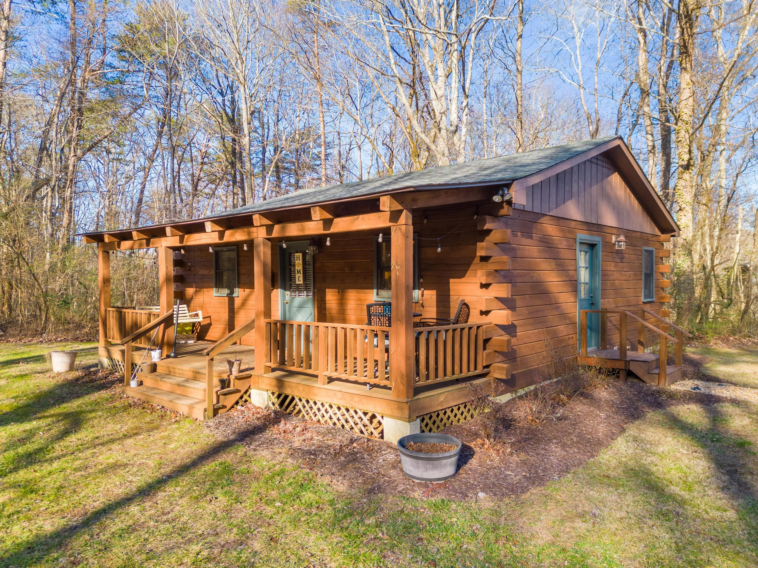 104 Wayside Lane Lane