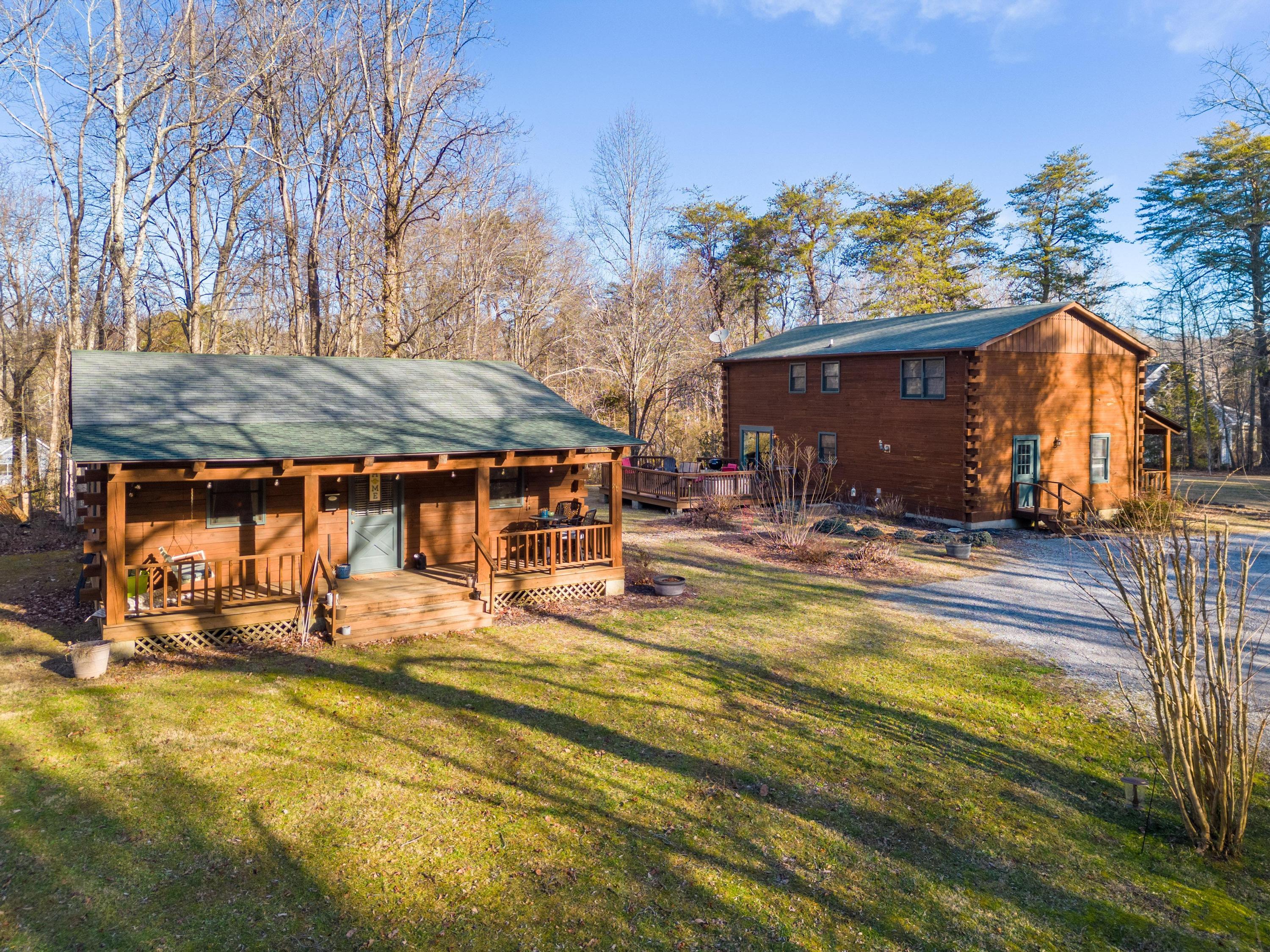 104 Wayside Lane Lane