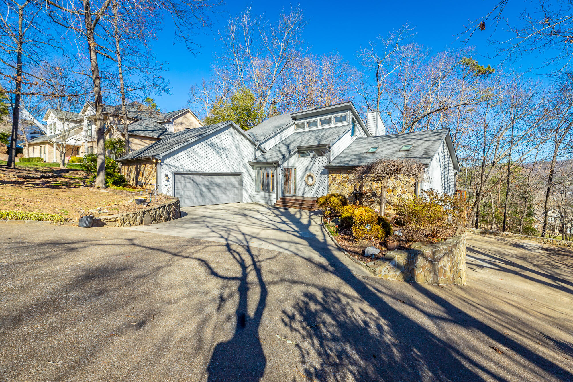 1406 Fore Winds Hill