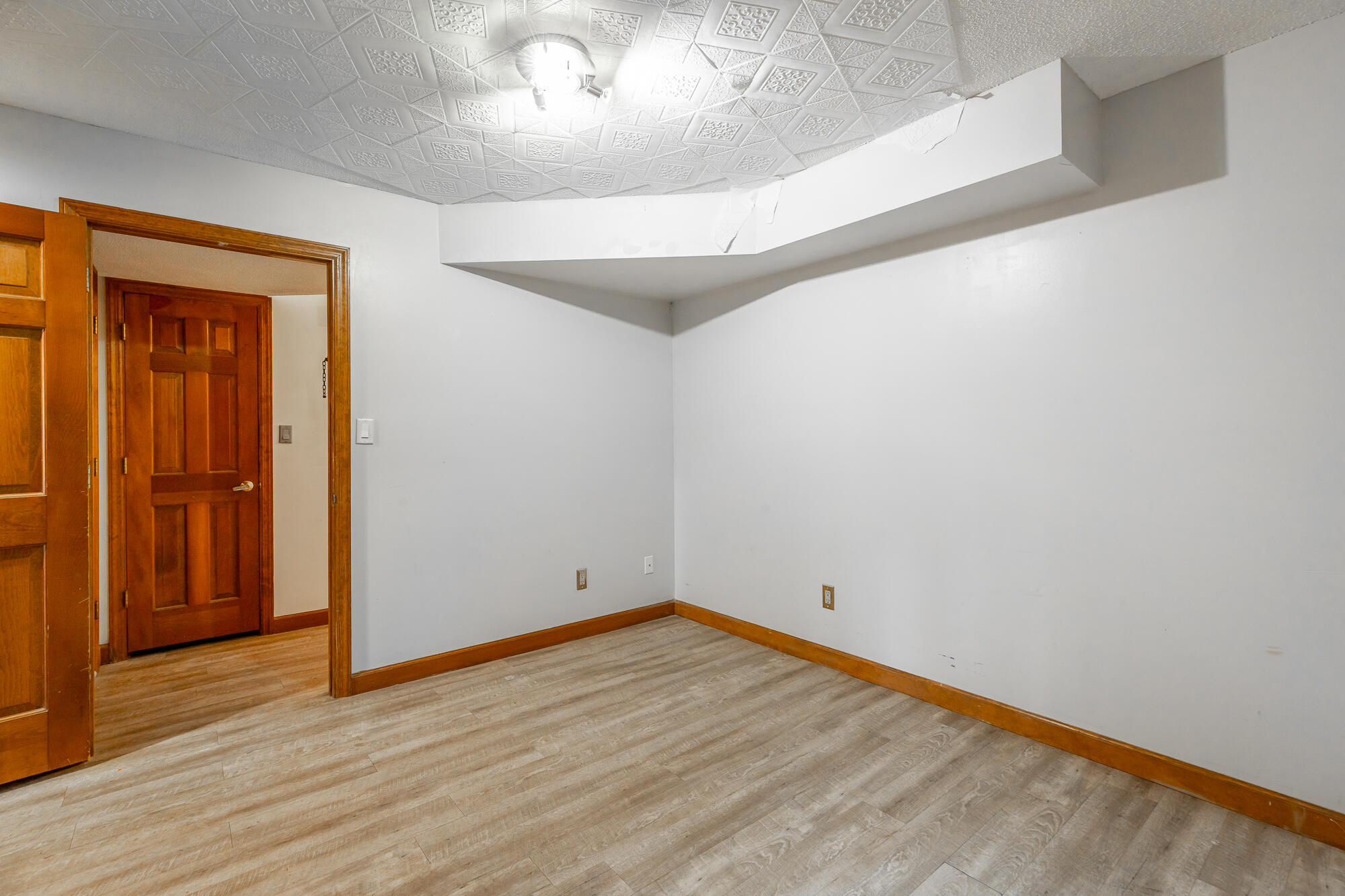 1406 Fore Winds Hill