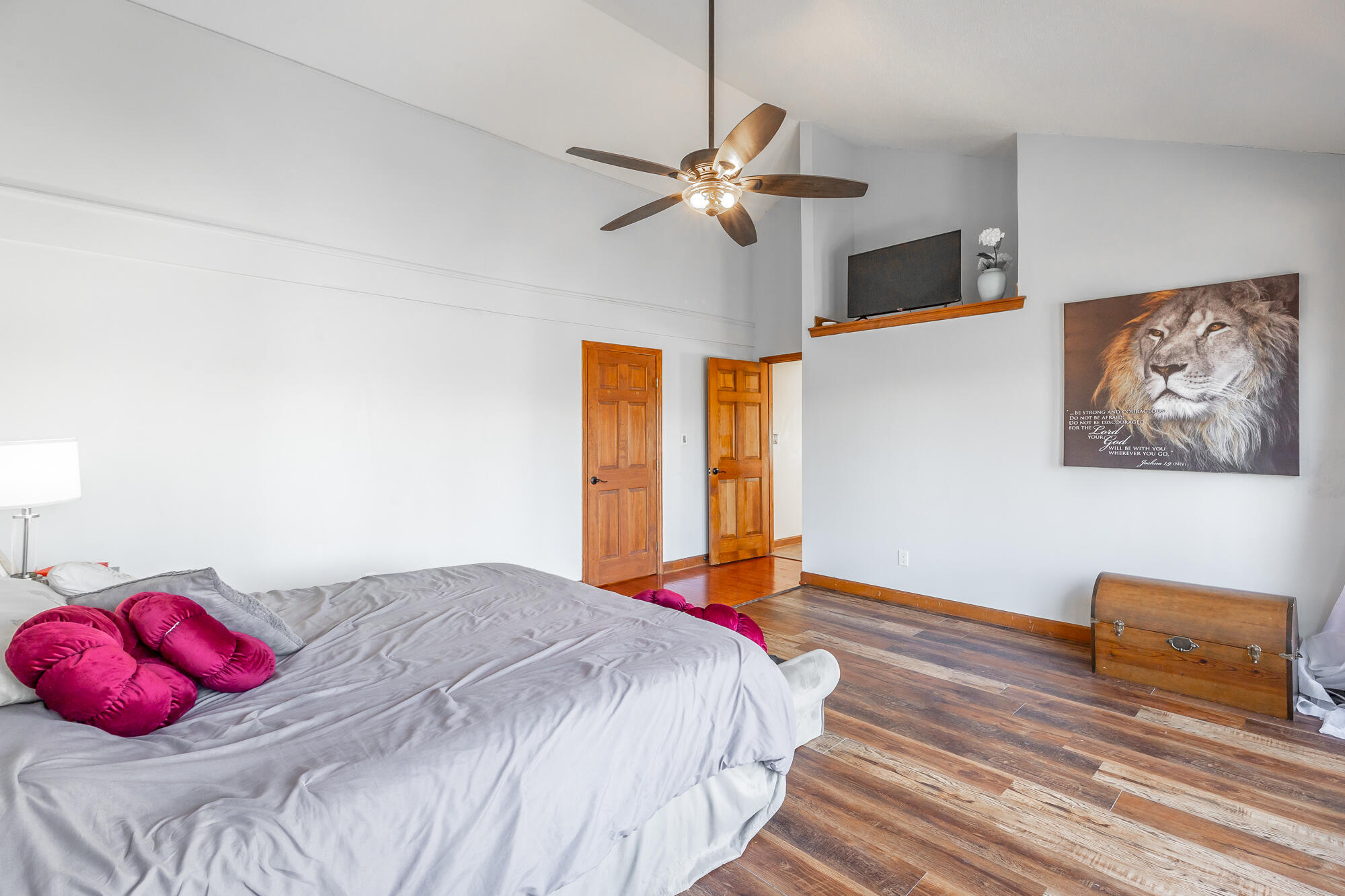 1406 Fore Winds Hill