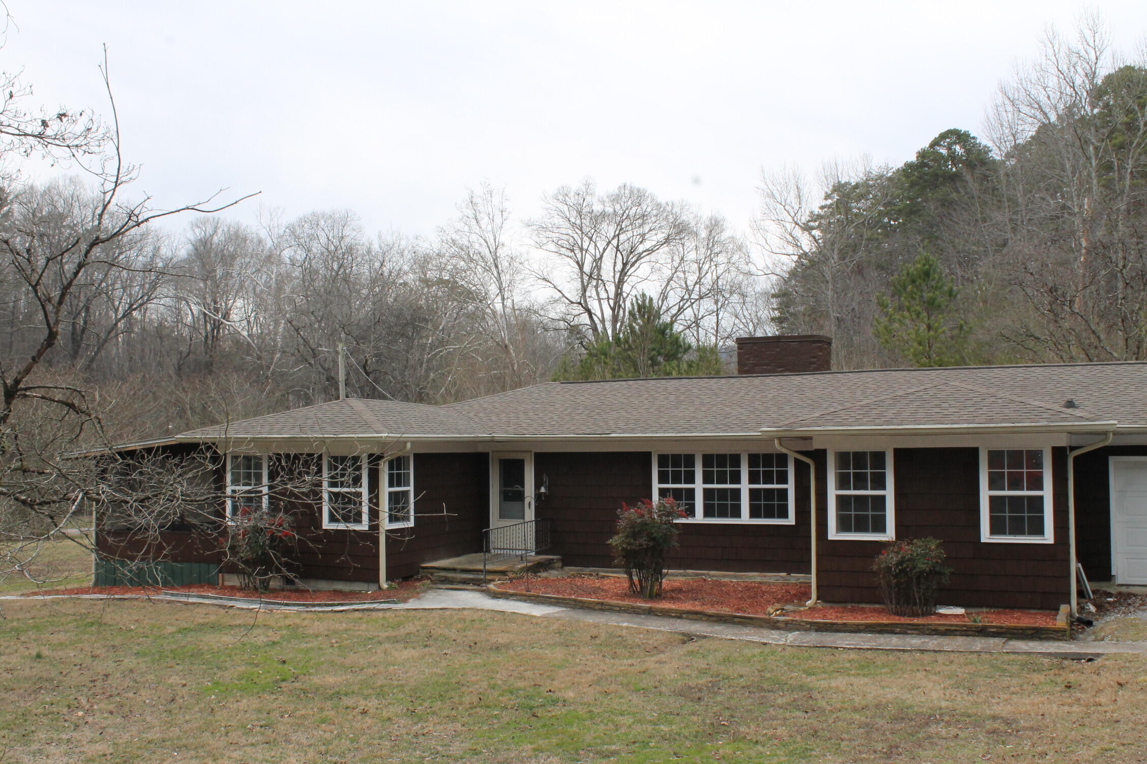 1390 W Schmitt Road