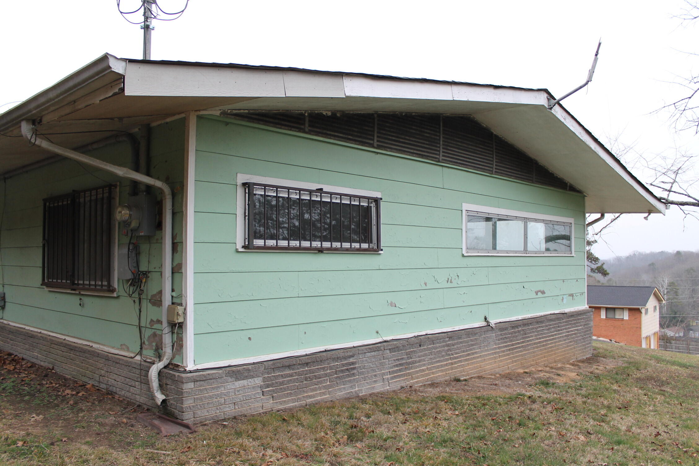 2800 Terry Court