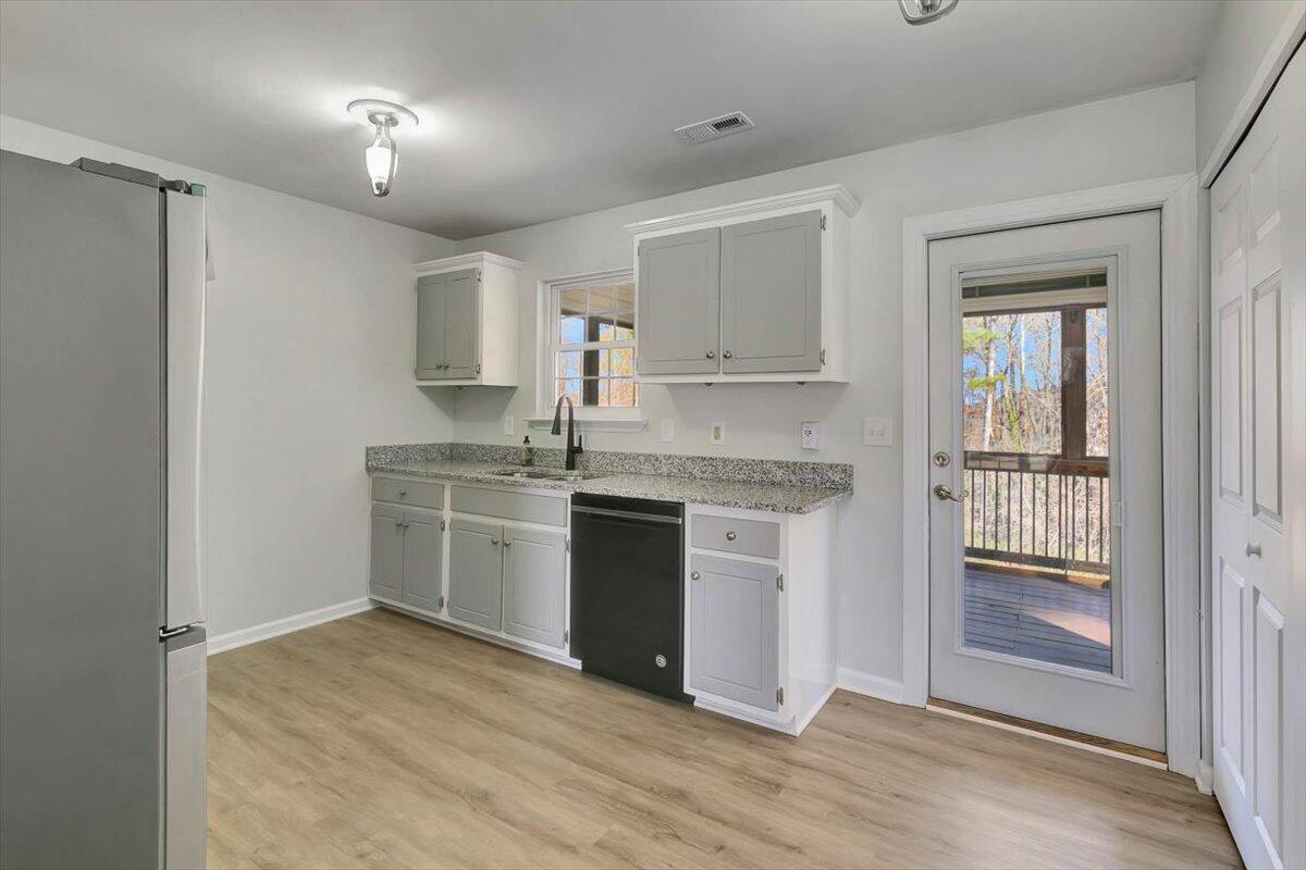 7119 Lea Road