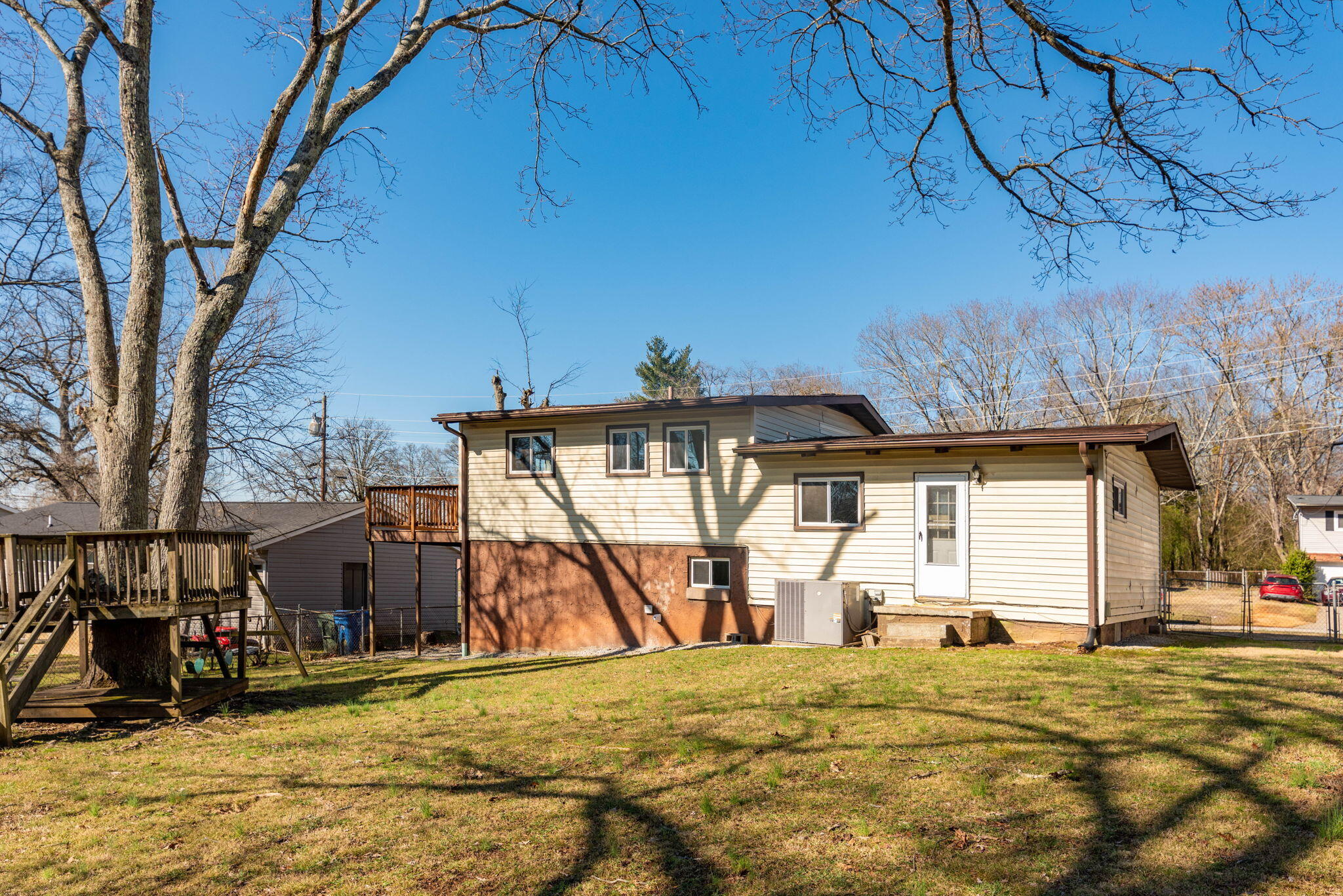 4628 Heiskell Drive