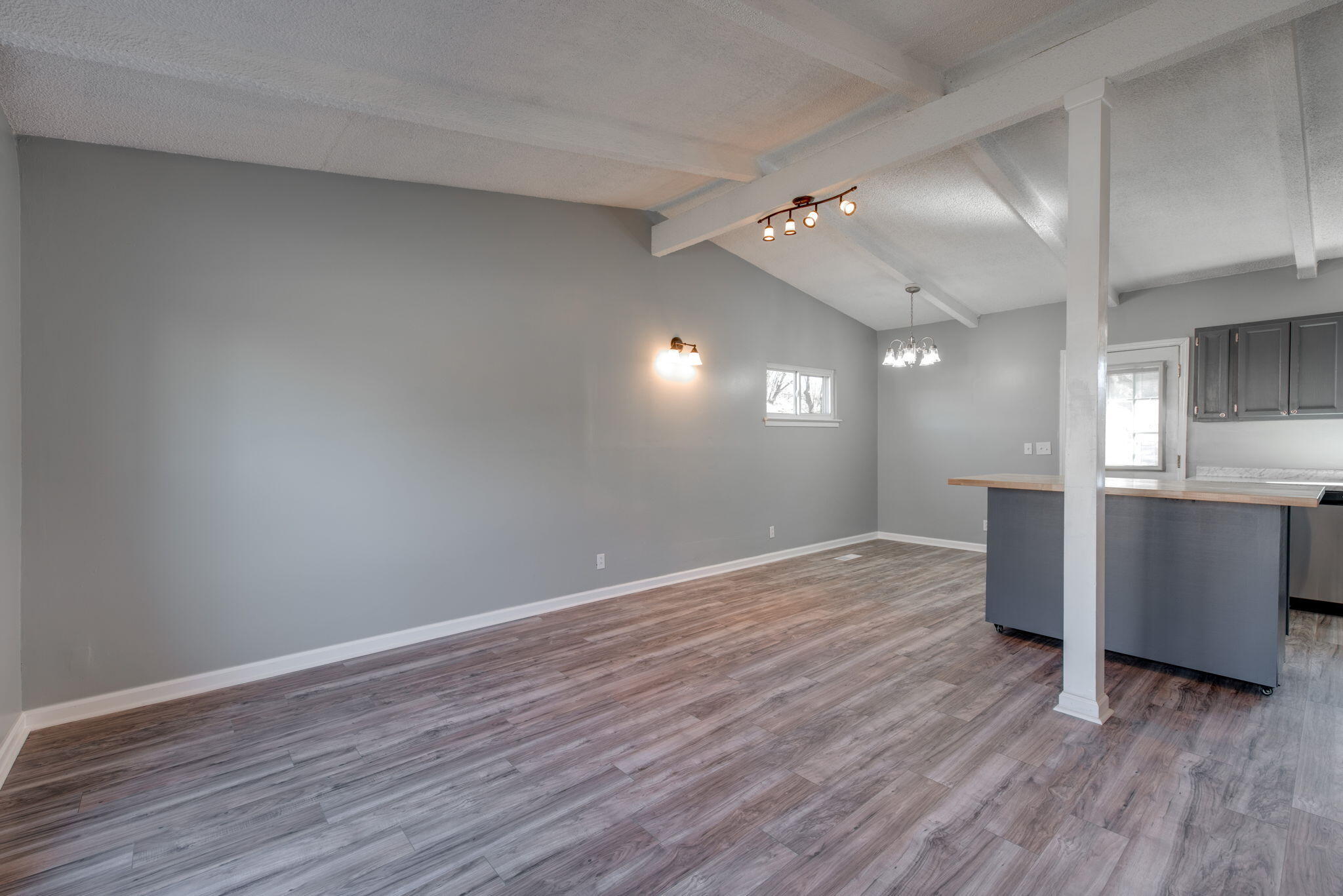 4628 Heiskell Drive