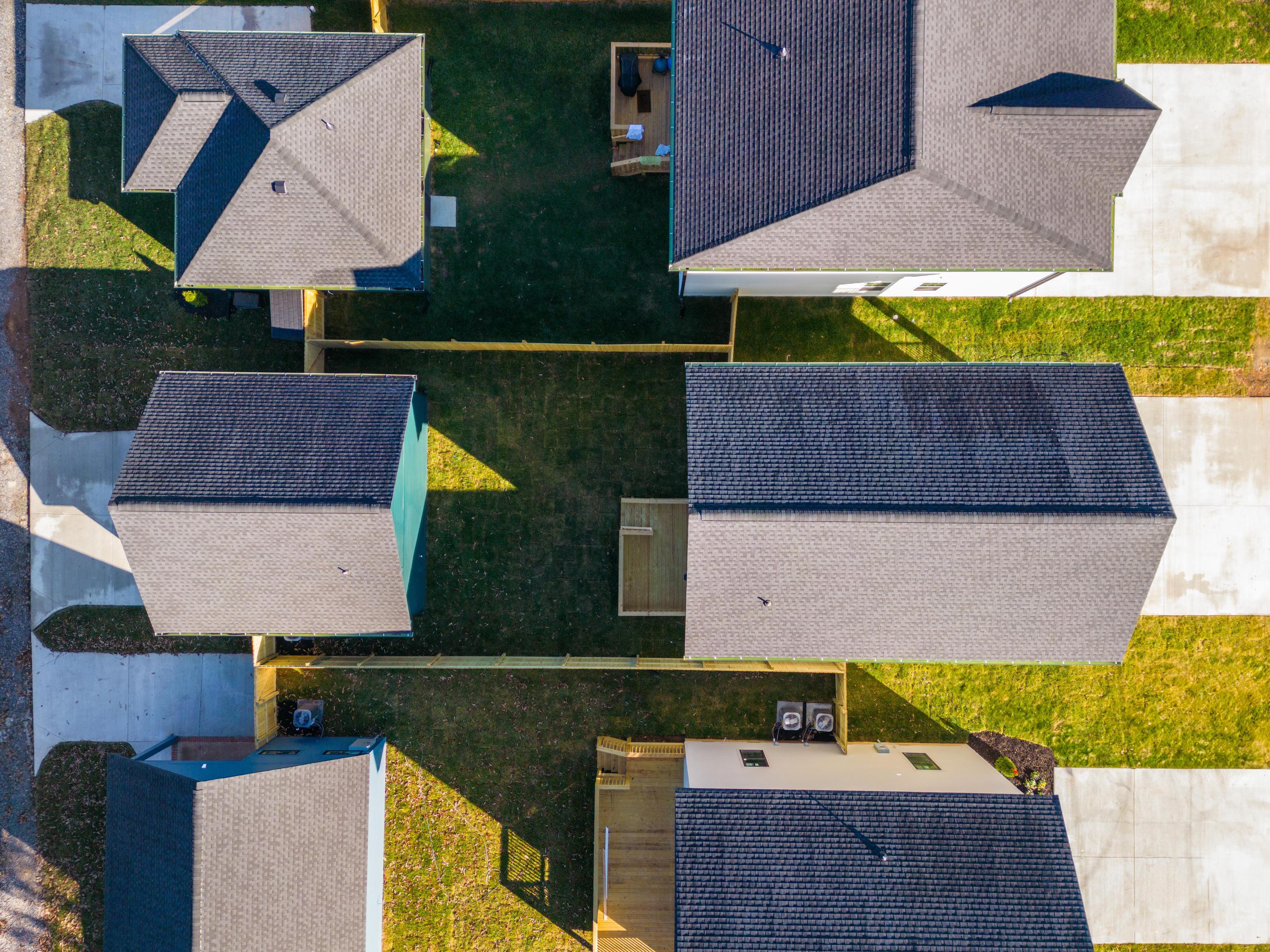 109 Scruggs Street, 1