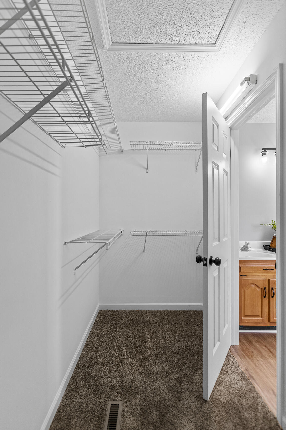 3096 Chapel Bend Drive