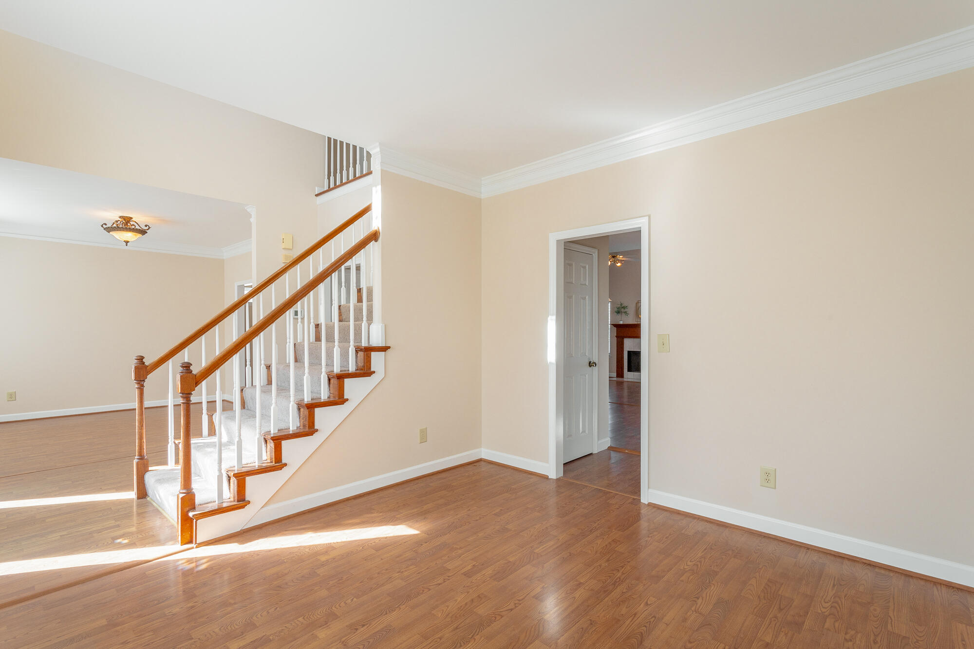 2323 Laurelton Creek Lane