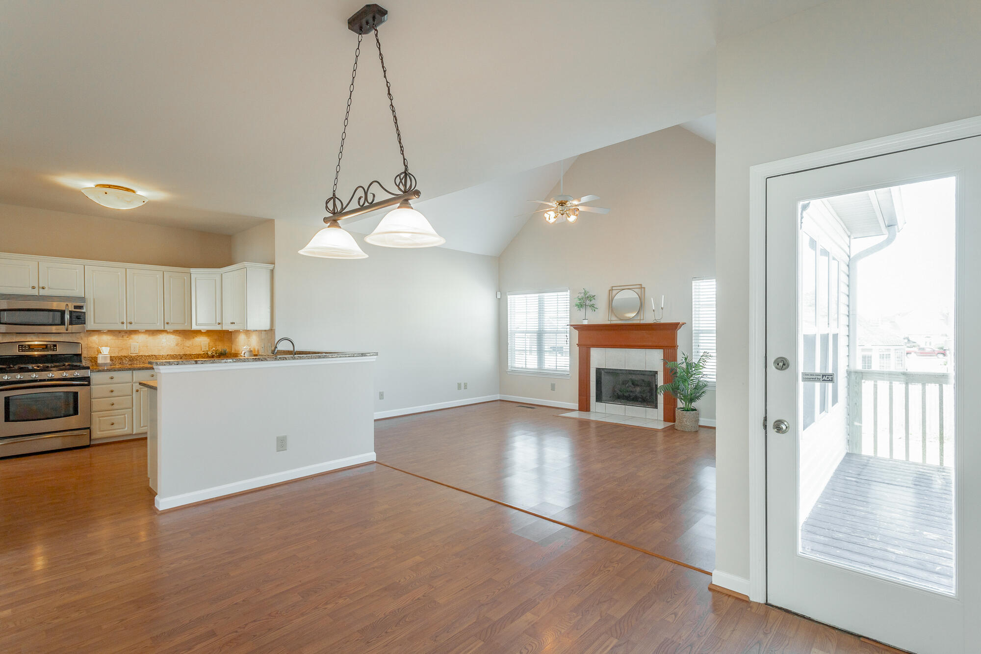 2323 Laurelton Creek Lane