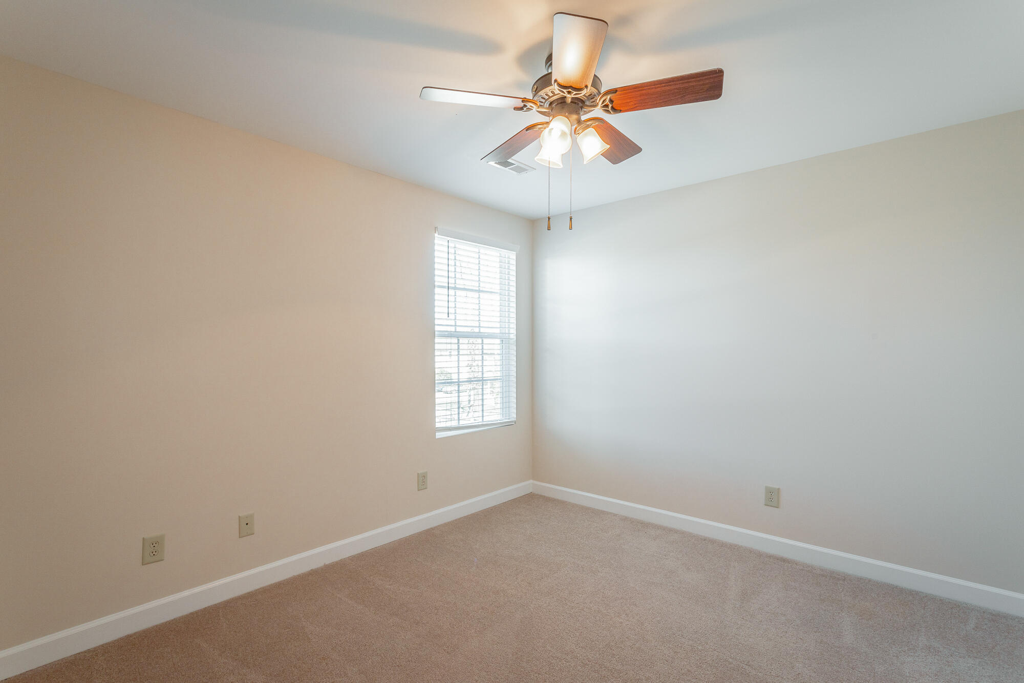 2323 Laurelton Creek Lane