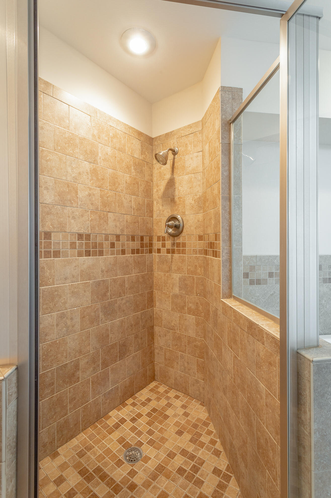 2323 Laurelton Creek Lane