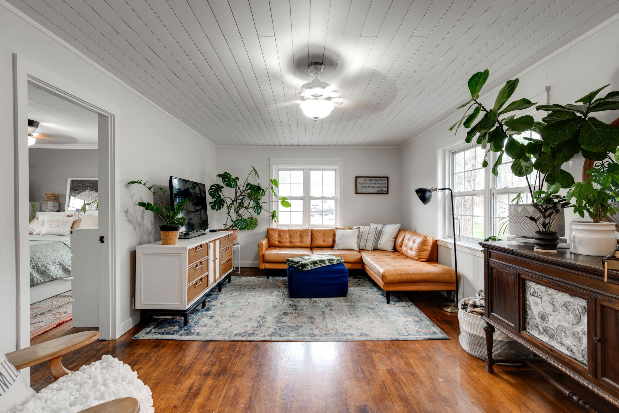 120 NE Gale Drive