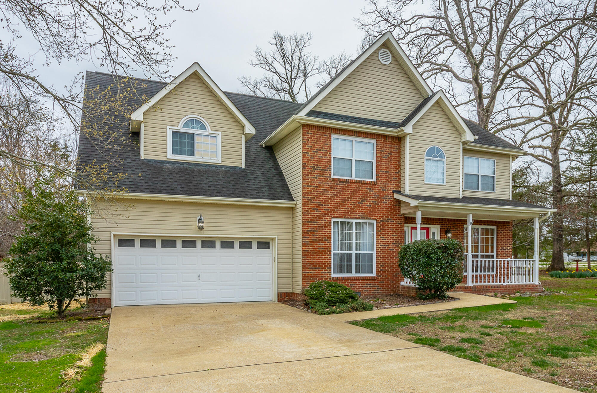 8302 Wexford Lane