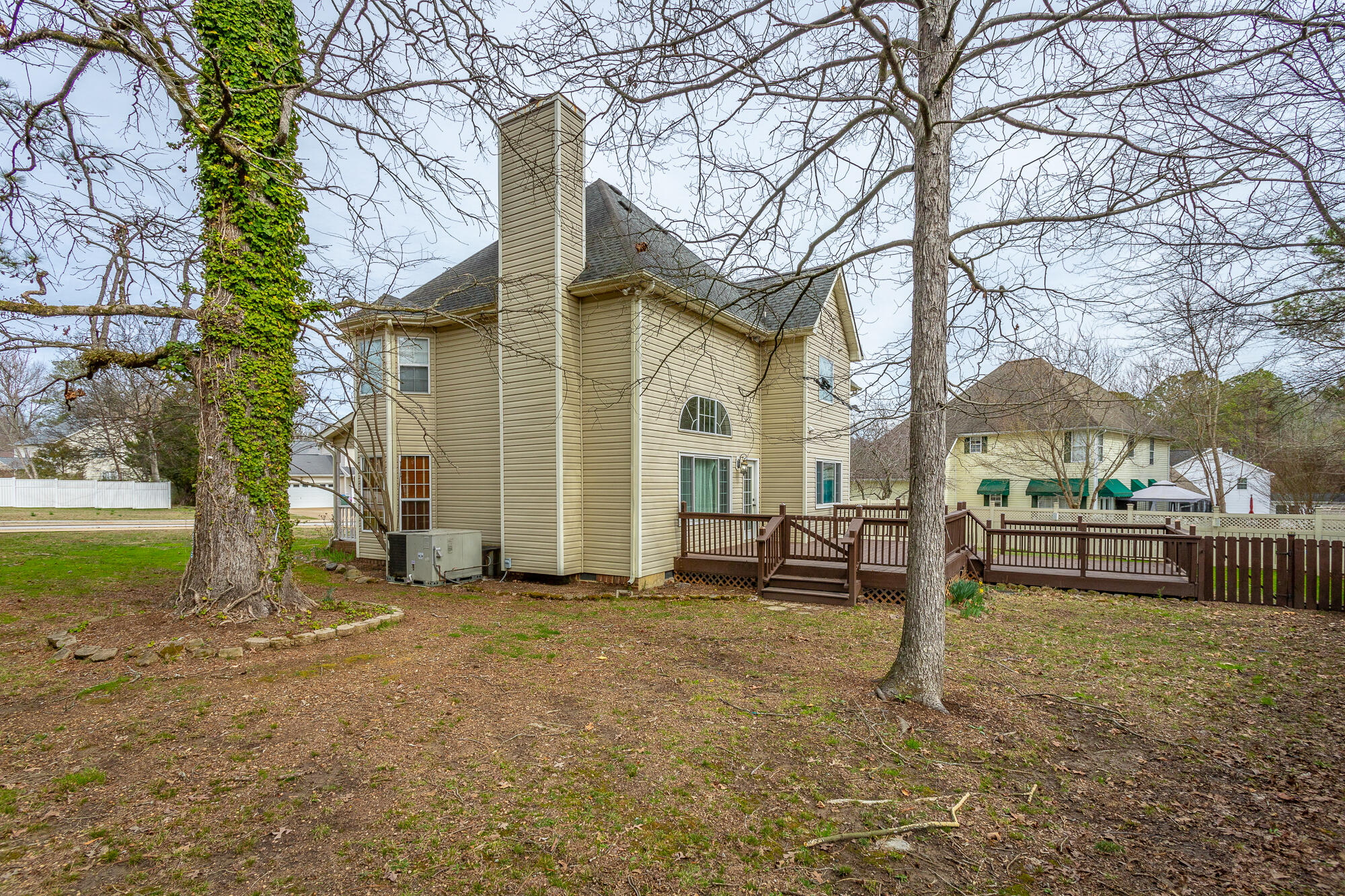 8302 Wexford Lane