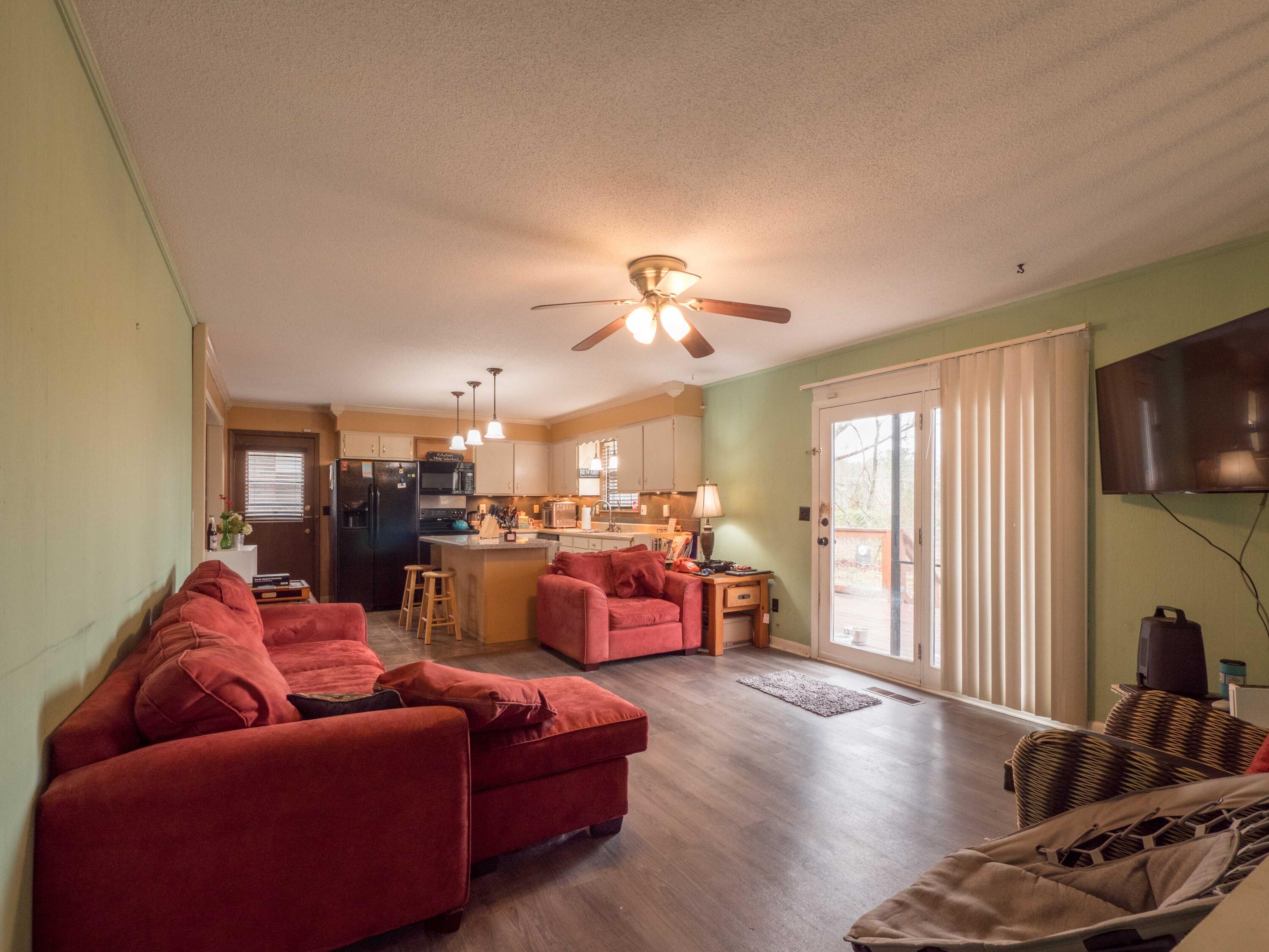 8616 Surry Circle