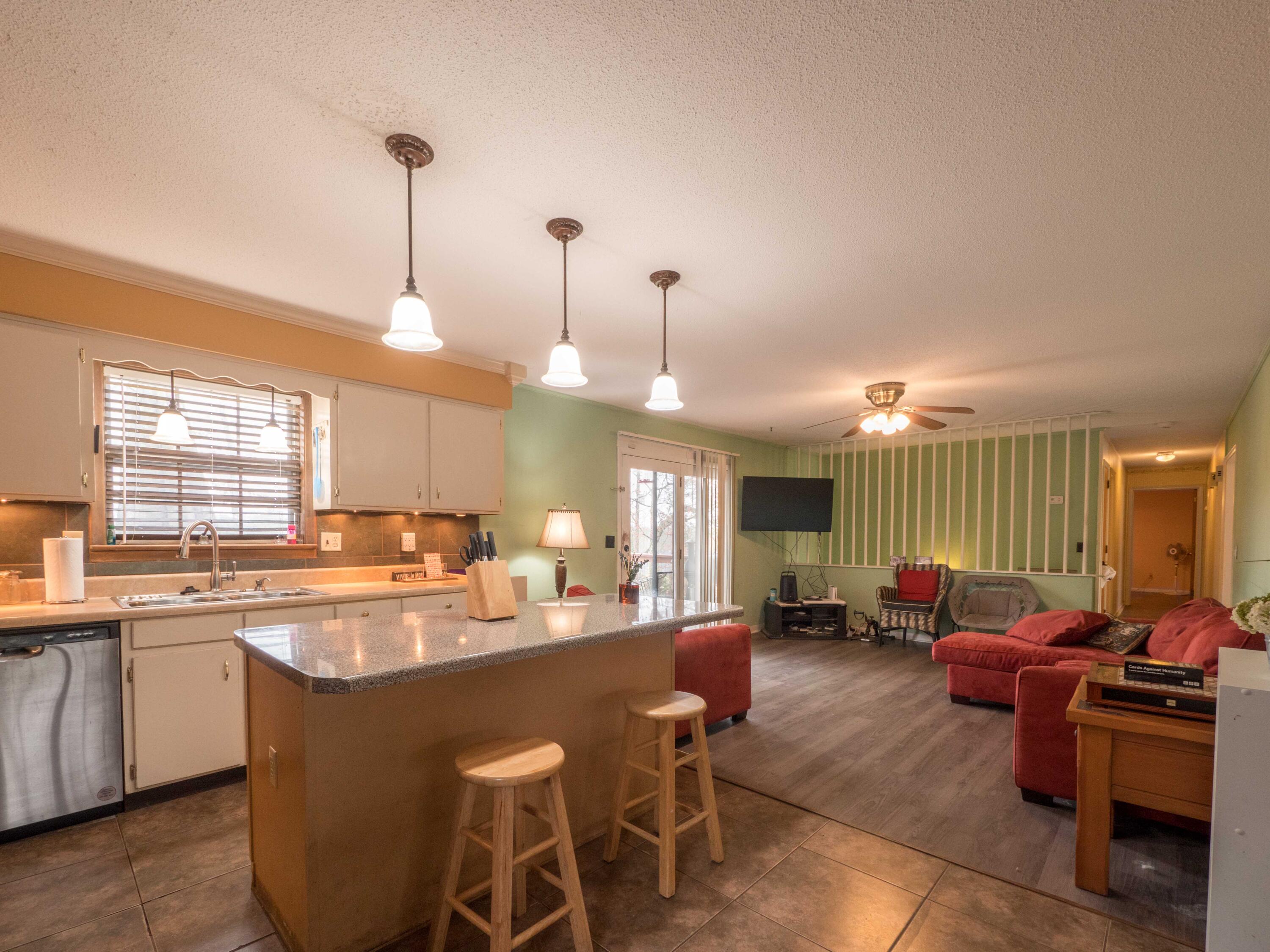 8616 Surry Circle