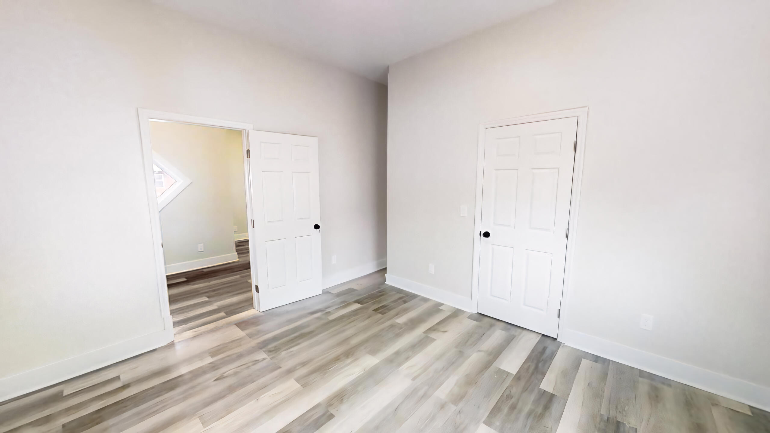 4004 Highland Avenue