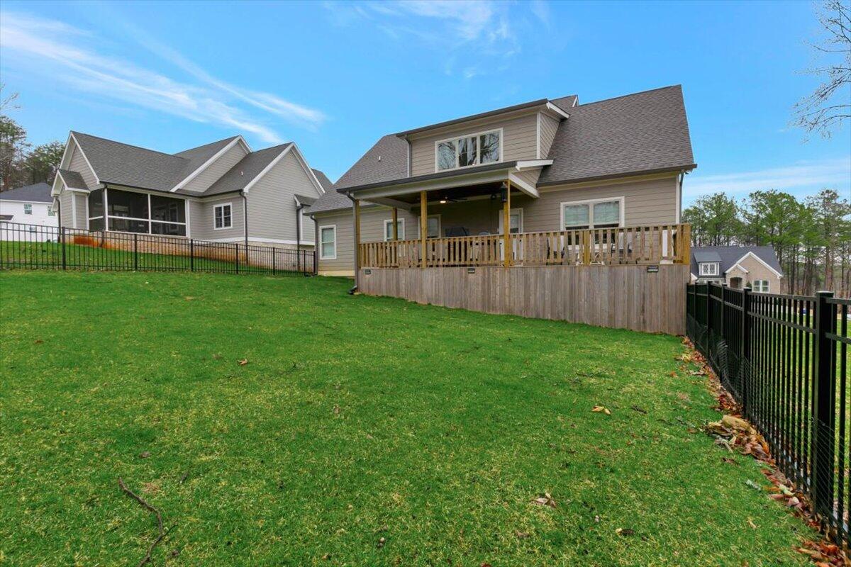 142 NW Opal Trail